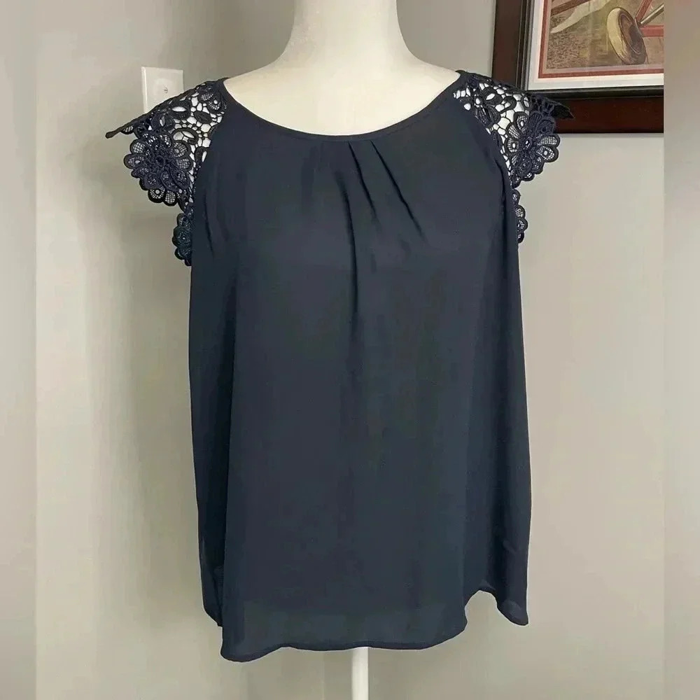 PHILOSOPHY Lace cap sleeved navy blouse Petite XL Extra Large Sheer
